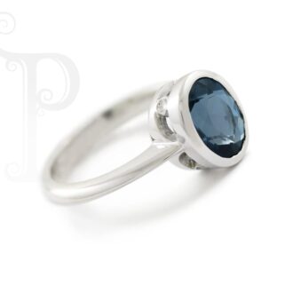 9k White Gold London Blue Topaz Ring