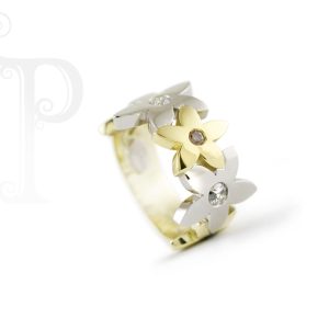 18k White and Yellow Gold Cognac Diamond Diasy Ring