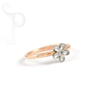 9k White and Rose Gold Diamond Daisy Ring