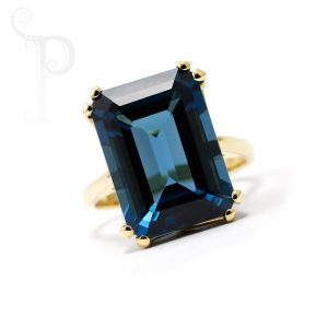 9k Yellow Gold London Blue Topaz ring