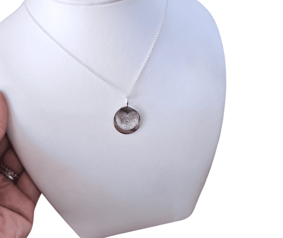 Sterling Silver Fingerprint Engraved Keyring - Image 4